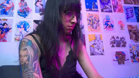 Snapshot of snowblack_ chatting on 02/09/25, 09:39 Snow and Bubble online show from 02/09/25, 09:39