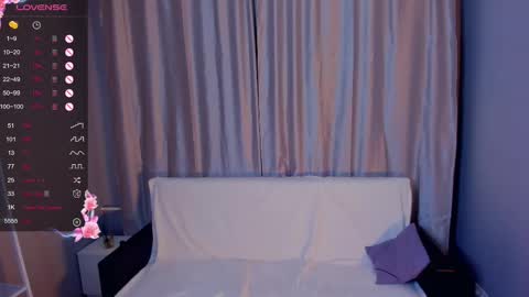 Snapshot of so__sweet chatting on 02/16/25, 12:30 Alice - Birthday Girl online show from 02/16/25, 12:30