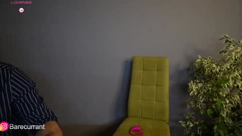 Yesenia online show from 02/07/25, 06:45