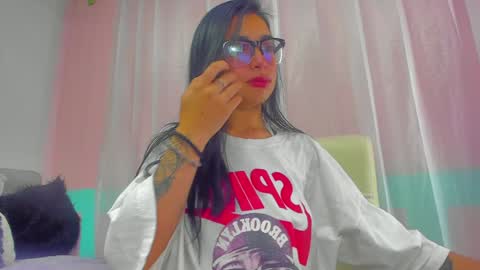Snapshot of soffi_roberts chatting on 02/08/25, 12:50 sofiia online show from 02/08/25, 12:50