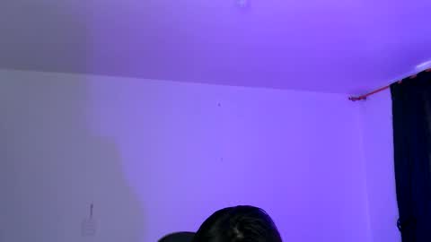 sofia online show from 11/07/25, 06:19