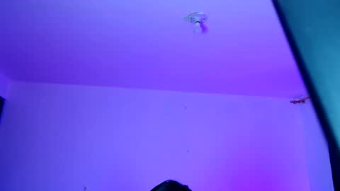 sofia online show from 11/23/25, 04:07