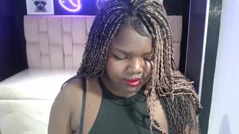 Snapshot of soffia_b chatting on 09/11/25, 03:17 soffia_b online show from 09/11/25, 03:17