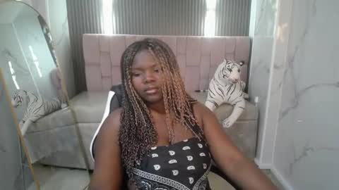Snapshot of soffia_b chatting on 10/03/25, 03:25 soffia_b online show from 10/03/25, 03:25