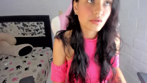 sofia online show from 12/19/24, 04:24