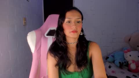 sofia online show from 02/16/25, 05:04
