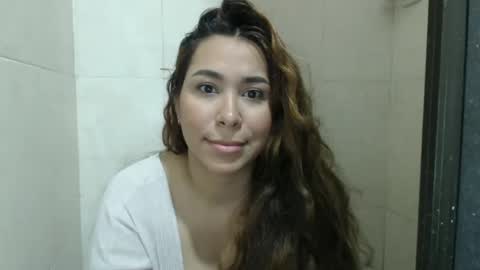 Snapshot of sofi4__ chatting on 09/12/25, 06:13 sofi online show from 09/12/25, 06:13