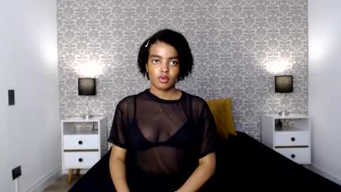 Snapshot of sofi_z chatting on 01/12/25, 07:21 Sofi online show from 01/12/25, 07:21