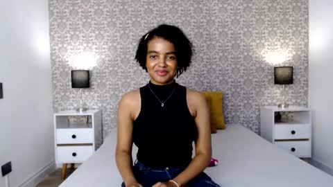 Snapshot of sofi_z chatting on 01/16/25, 08:25 Sofi online show from 01/16/25, 08:25