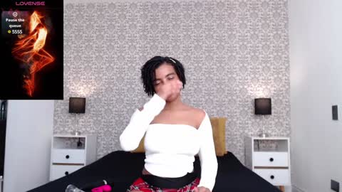 Snapshot of sofi_z chatting on 01/18/25, 03:38 Sofi online show from 01/18/25, 03:38