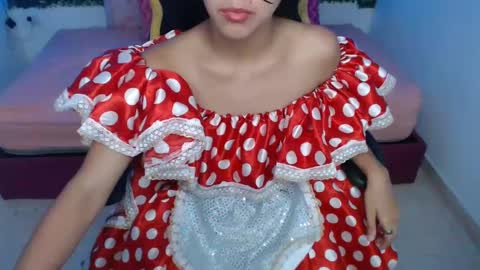 Snapshot of sofia_fantasia chatting on 10/11/25, 08:57 sofia online show from 10/11/25, 08:57