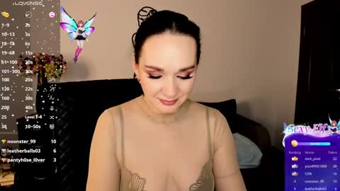 Snapshot of sofia_ford chatting on 02/07/25, 10:50 Sofia online show from 02/07/25, 10:50