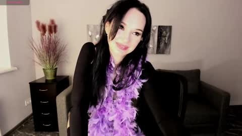 Snapshot of sofia_ford chatting on 03/08/25, 05:01 Sofia online show from 03/08/25, 05:01