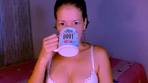 Sofia  online show from 09/29/25, 09:30