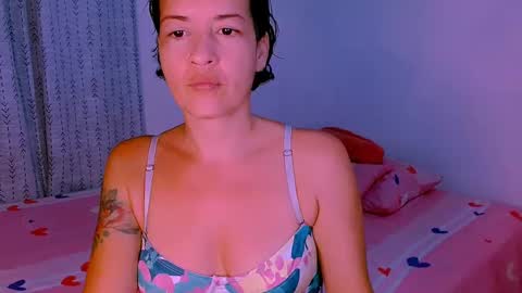Sofia  online show from 10/01/25, 12:05