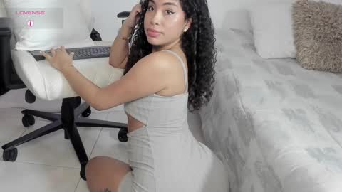 SofiONLYFANS sofia storm  online show from 01/10/25, 12:49