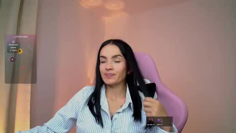 Snapshot of sofia_sb chatting on 10/08/25, 04:32 Jessica Sofia online show from 10/08/25, 04:32