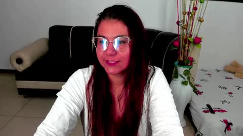 Snapshot of sofia_sorceress chatting on 02/21/25, 02:39 sofia_sorceress online show from 02/21/25, 02:39
