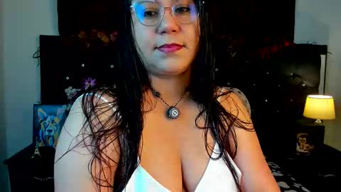 Snapshot of sofia_sorceress chatting on 09/23/25, 09:45 sofia_sorceress online show from 09/23/25, 09:45