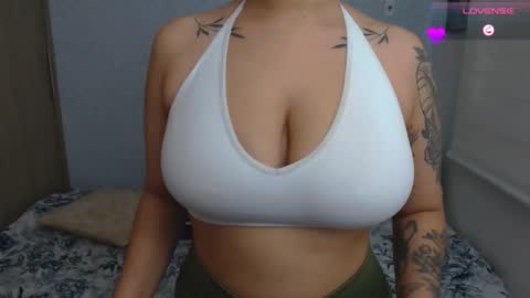 kanella  valery online show from 10/26/25, 05:52