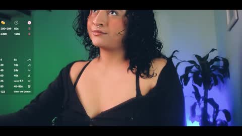 Snapshot of sofia_tabares chatting on 09/12/25, 03:06 Demi Sofia online show from 09/12/25, 03:06