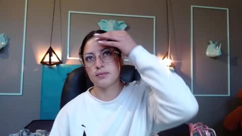 Sofa online show from 10/10/25, 11:20