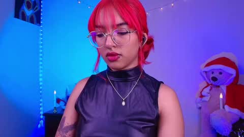 Snapshot of sofiaafoxx chatting on 12/05/24, 03:37 Sofia online show from 12/05/24, 03:37