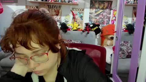 Sofia online show from 02/09/25, 04:14