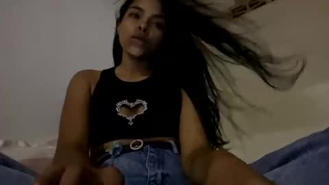 Danna Sofia online show from 02/25/25, 12:03