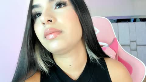 Snapshot of sofiacortez chatting on 02/08/25, 11:44 Sofia online show from 02/08/25, 11:44