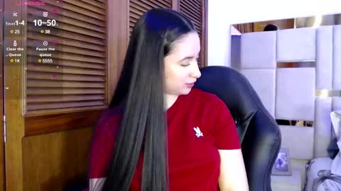 Snapshot of sofiaduque_26 chatting on 02/10/25, 02:48 sofiaduque_26 online show from 02/10/25, 02:48