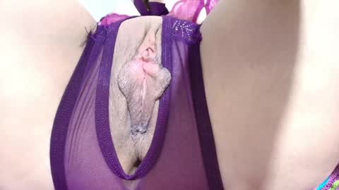 Sofiamillerrs online show from 01/31/25, 05:30