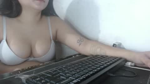 Snapshot of sofiaslovesfuck chatting on 09/30/25, 12:21 sofiaslovesfuck online show from 09/30/25, 12:21