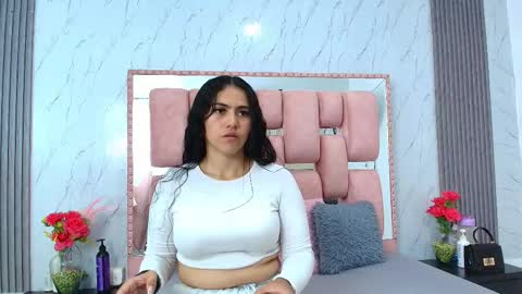Sofia Sommers online show from 10/07/25, 07:11