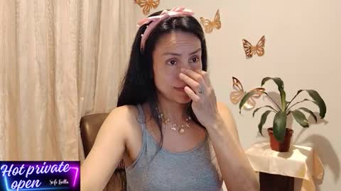 Sofi Bella online show from 11/13/25, 08:19