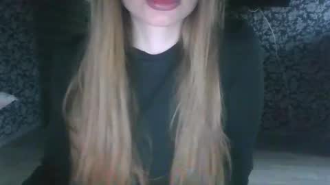 Snapshot of sofibuterfly chatting on 03/12/25, 11:54 SofiButerfly online show from 03/12/25, 11:54