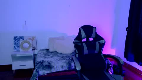 Snapshot of sofii__777 chatting on 11/03/25, 08:54 sofii__777 online show from 11/03/25, 08:54