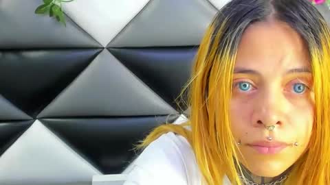 sofii_anal_ online show from 10/26/25, 03:01