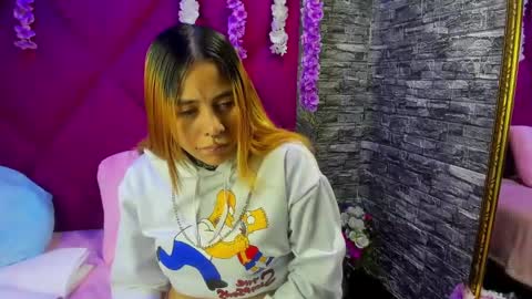 sofii_anal_ online show from 11/12/25, 02:23