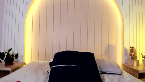 Snapshot of sofii_lopezz chatting on 01/21/25, 02:26 Sofii Lopezz online show from 01/21/25, 02:26