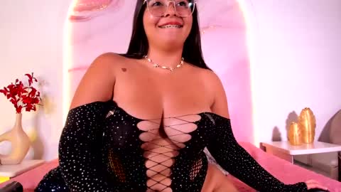 Snapshot of sofii_lopezz chatting on 03/06/25, 03:13 Sofii Lopezz online show from 03/06/25, 03:13