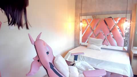 Snapshot of sofii_miller_ chatting on 12/20/24, 07:07 online show from 12/20/24, 07:07