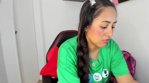 Snapshot of sofiia_rodriguez chatting on 09/17/25, 02:41 sofiia rodriguez online show from 09/17/25, 02:41
