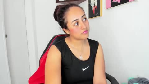 Snapshot of sofiia_rodriguez chatting on 10/01/25, 04:02 sofiia rodriguez online show from 10/01/25, 04:02