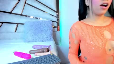 Snapshot of sofijohnsonx chatting on 02/09/25, 03:45 sofijohnsonx online show from 02/09/25, 03:45