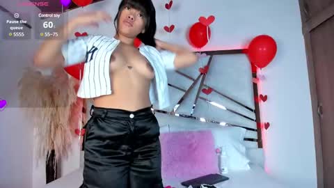 Snapshot of sofijohnsonx chatting on 02/16/25, 12:54 sofijohnsonx online show from 02/16/25, 12:54