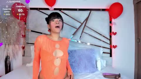 Snapshot of sofijohnsonx chatting on 02/20/25, 01:51 sofijohnsonx online show from 02/20/25, 01:51