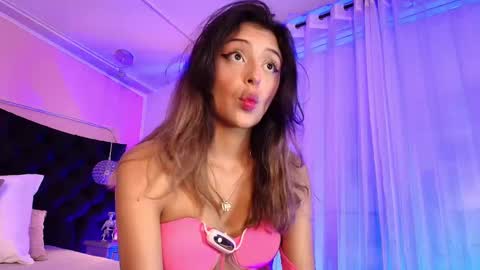 Sofi online show from 02/10/25, 02:37