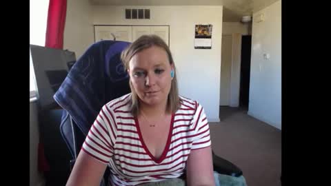 Rose online show from 11/06/25, 08:43