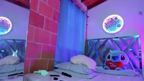 Snapshot of sofybank chatting on 10/30/25, 10:21 sofybank online show from 10/30/25, 10:21